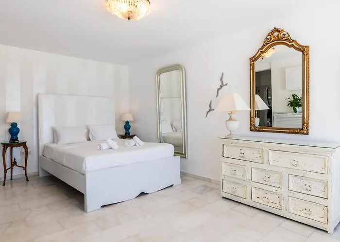 Deloxenia By Ethos Hospitality *