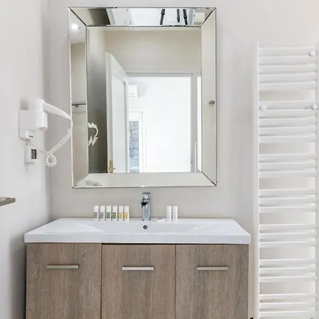 Deloxenia By Ethos Hospitality Vila *