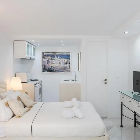 Deloxenia By Ethos Hospitality * Agios Ioannis Diakoftis